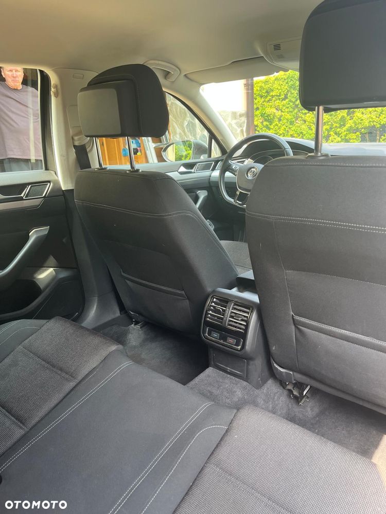 Volkswagen Passat 2.0 TDI BMT 4Mot Highline - 15