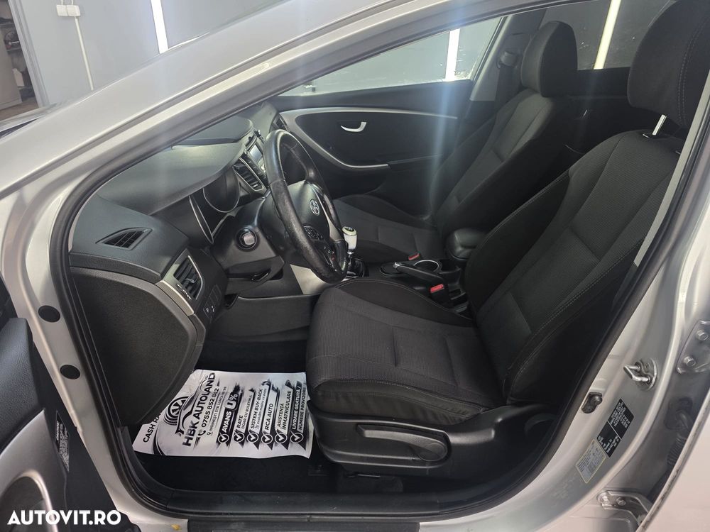 Hyundai i30 1.4 CRDi Comfort - 12