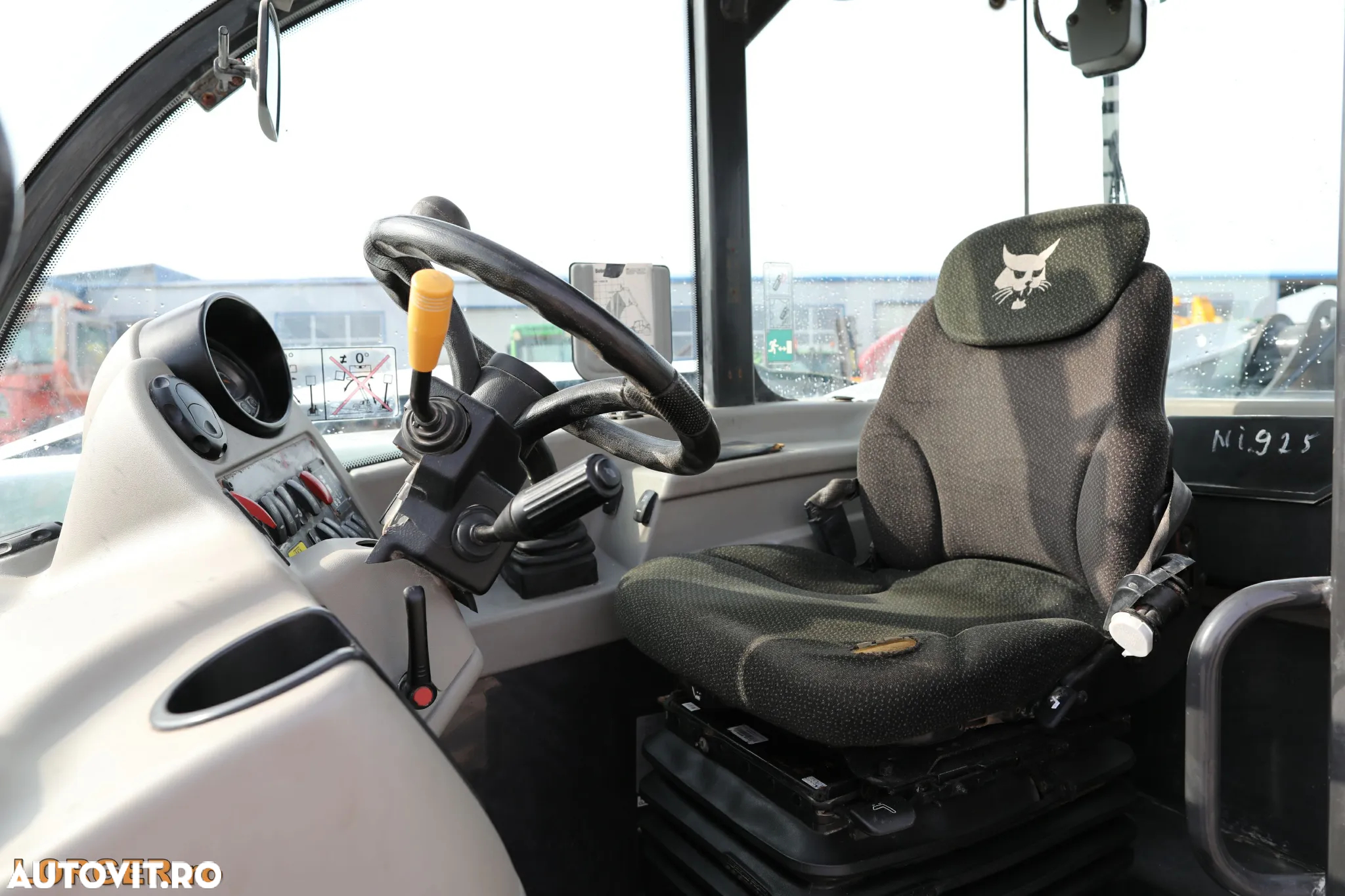 Bobcat TL38.70 HF - 11