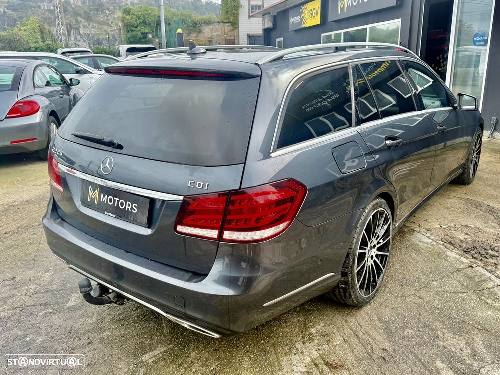 Mercedes-Benz E 220 BlueTEC Avantgarde Auto. - 56