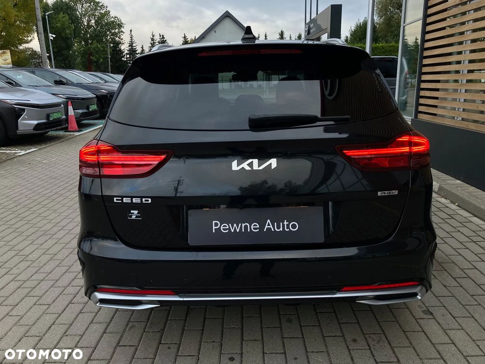 Kia Ceed 1.6 GDI PHEV L Business Line DCT - 8