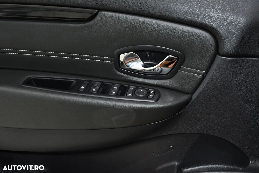 Renault Scenic TCe 130 Bose Edition - 24