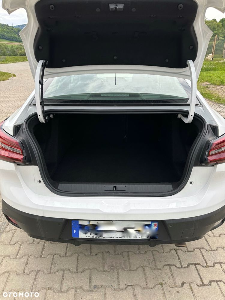 Citroën C4X 1.5 BlueHDi Shine S&S EAT8 - 23