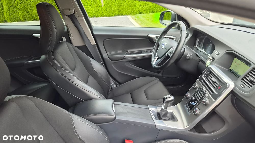Volvo V60 D2 Kinetic - 30