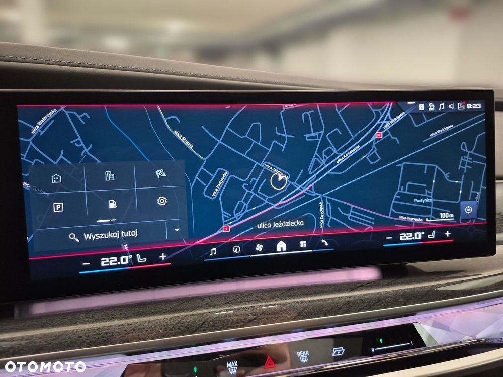 BMW Seria 7 - 12