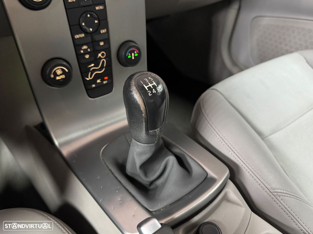 Volvo C30 1.6 D Drive Momentum - 29