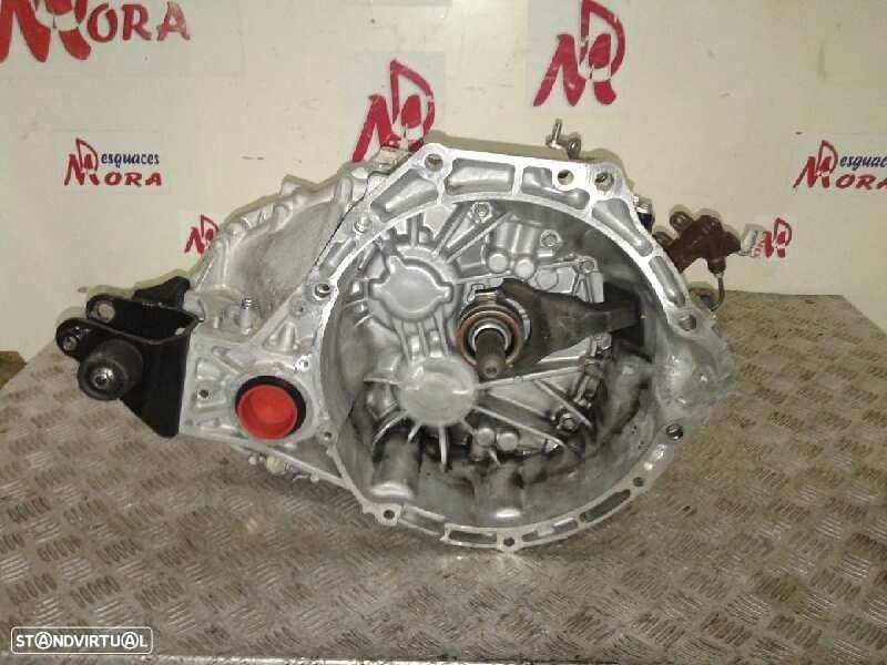 CAIXA VELOCIDADES TOYOTA VERSO 2016 - 2