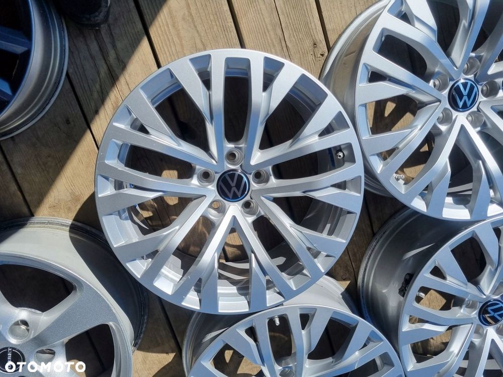 VW TOUAREQ III 760,AUDI Q7,A5,A4 ALLROAD alufelgi 8X18ET25 5X112,super stan - 2