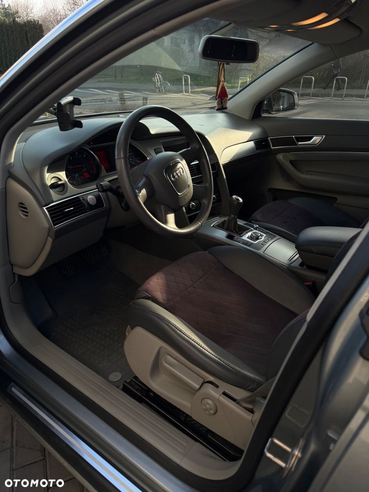 Audi A6 Avant 2.7 TDI - 14
