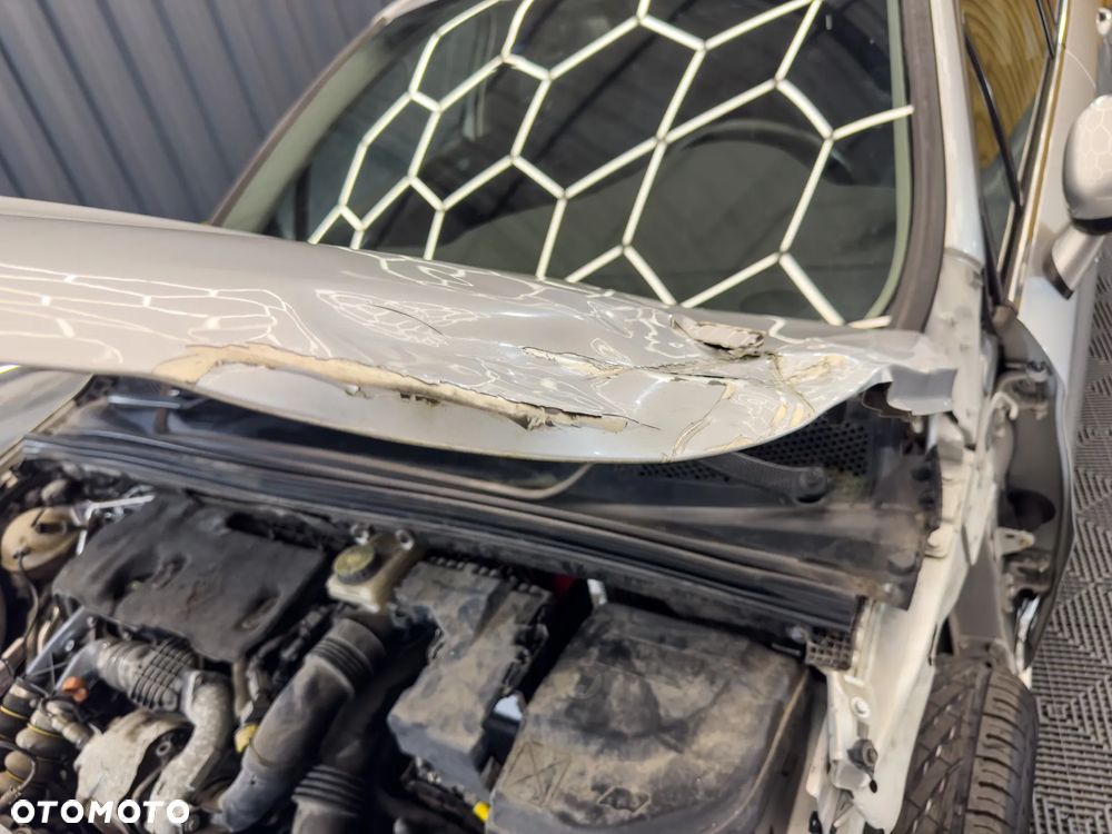 Citroën C4 HDi 115 Exclusive - 17