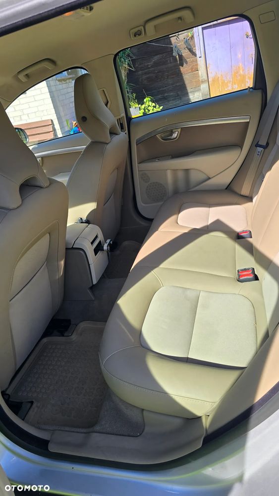 Volvo V70 - 12