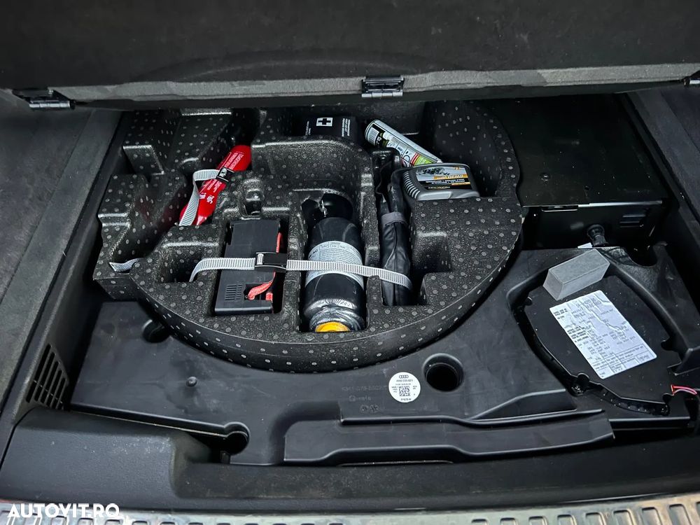 Audi Q8 50 TDI quattro Tiptronic - 13