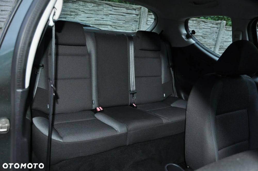 Peugeot 207 1.4 Presence - 9