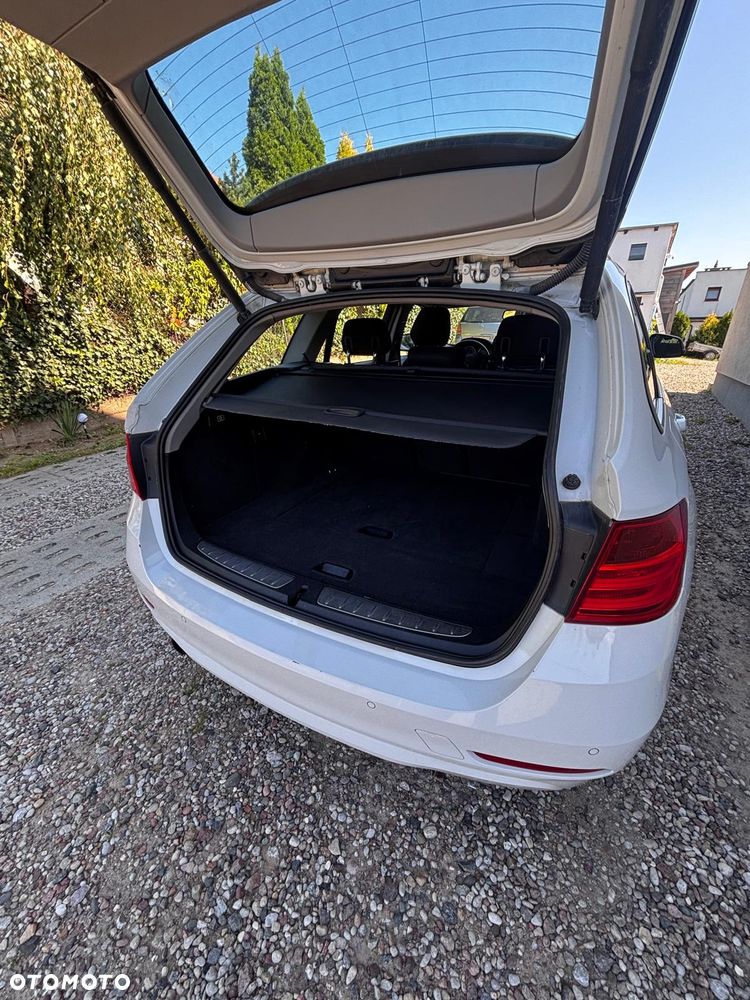 BMW Seria 3 318d - 8
