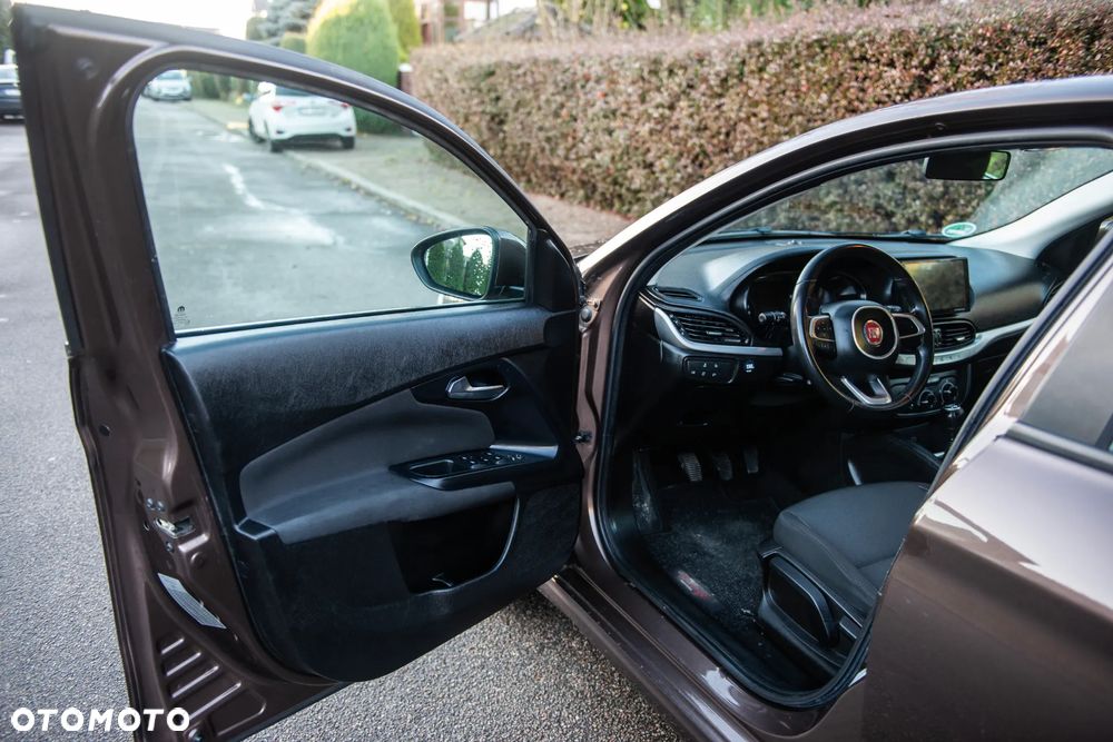 Fiat Tipo 1.4 T-Jet S-Design - 17