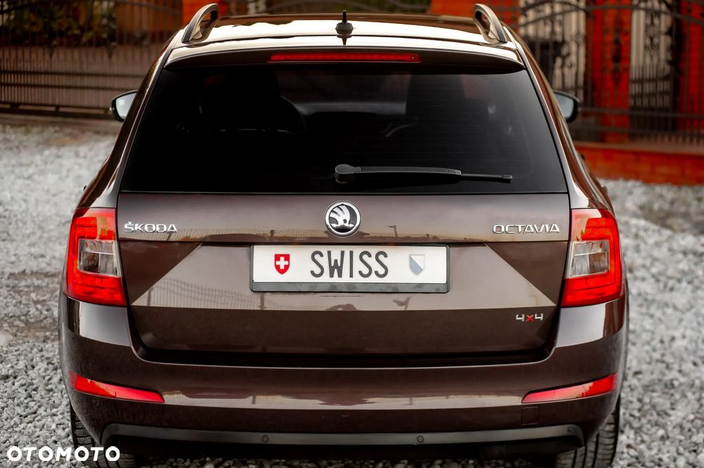 Skoda Octavia 2.0 TDI 4x4 Elegance DSG - 11
