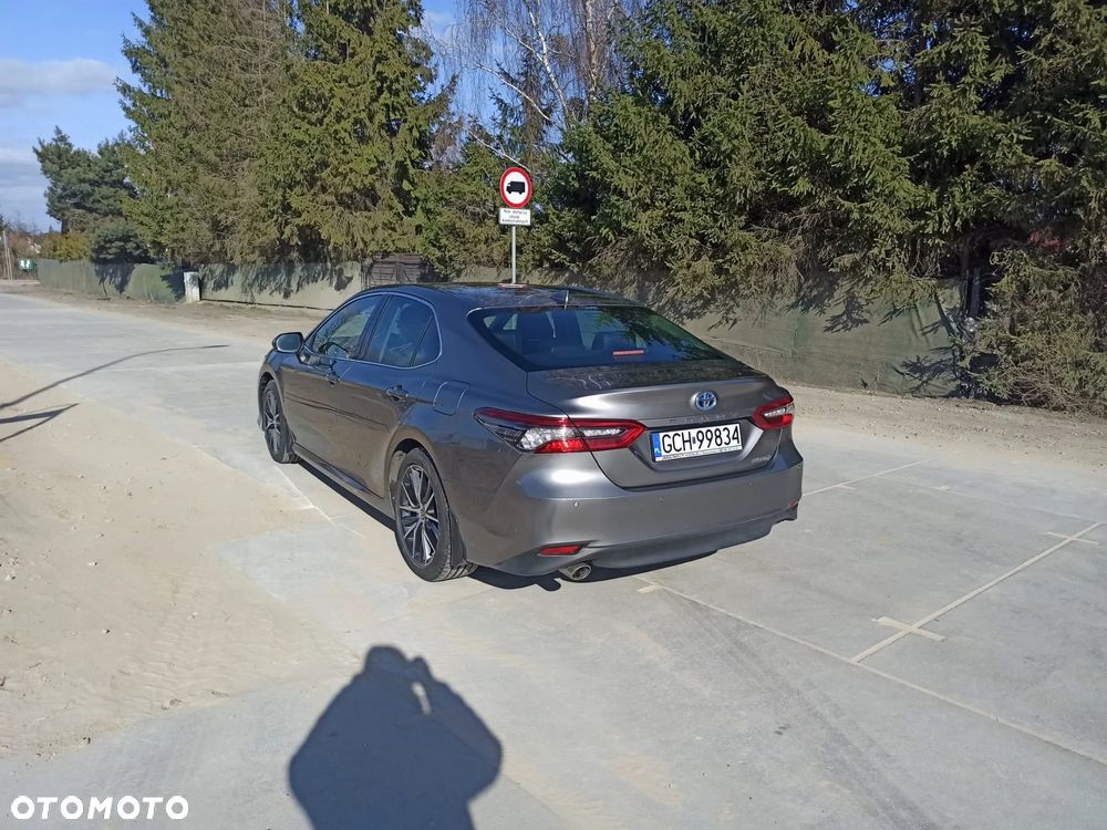 Toyota Camry 2.5 Hybrid Executive CVT - 11