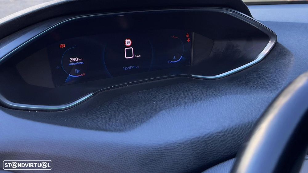 Peugeot 308 1.5 BlueHDi Allure Pack - 24