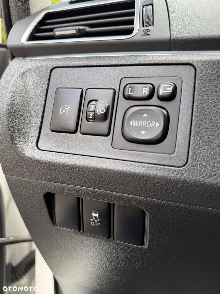 Toyota Verso 1.6 D-4D 5-Sitzer Start/Stop Skyview Edition - 16