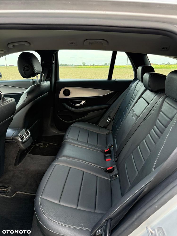 Mercedes-Benz Klasa E 200 d 9G-TRONIC Avantgarde - 16
