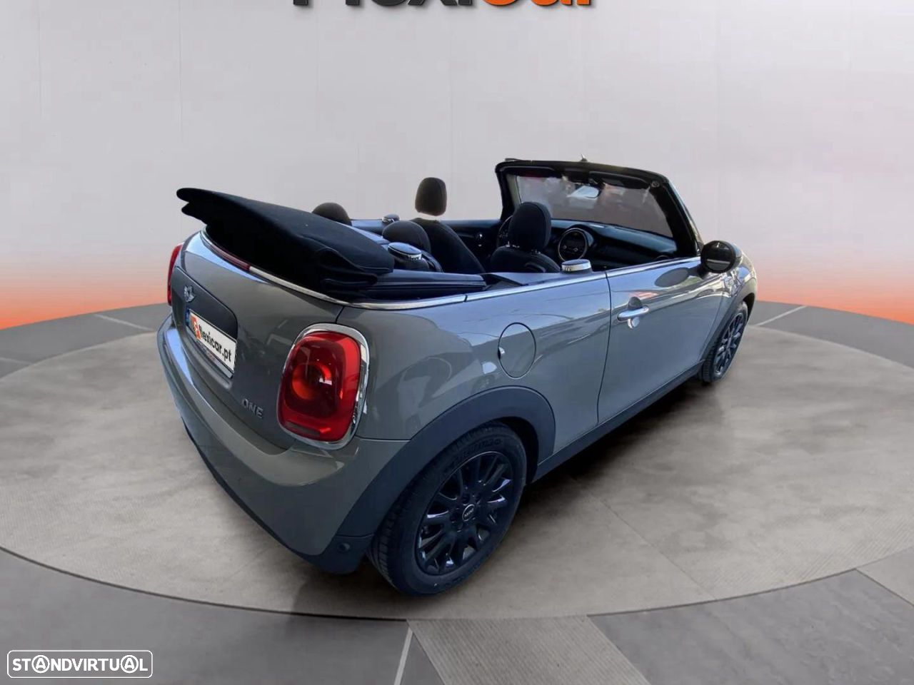 MINI Cabrio One - 10