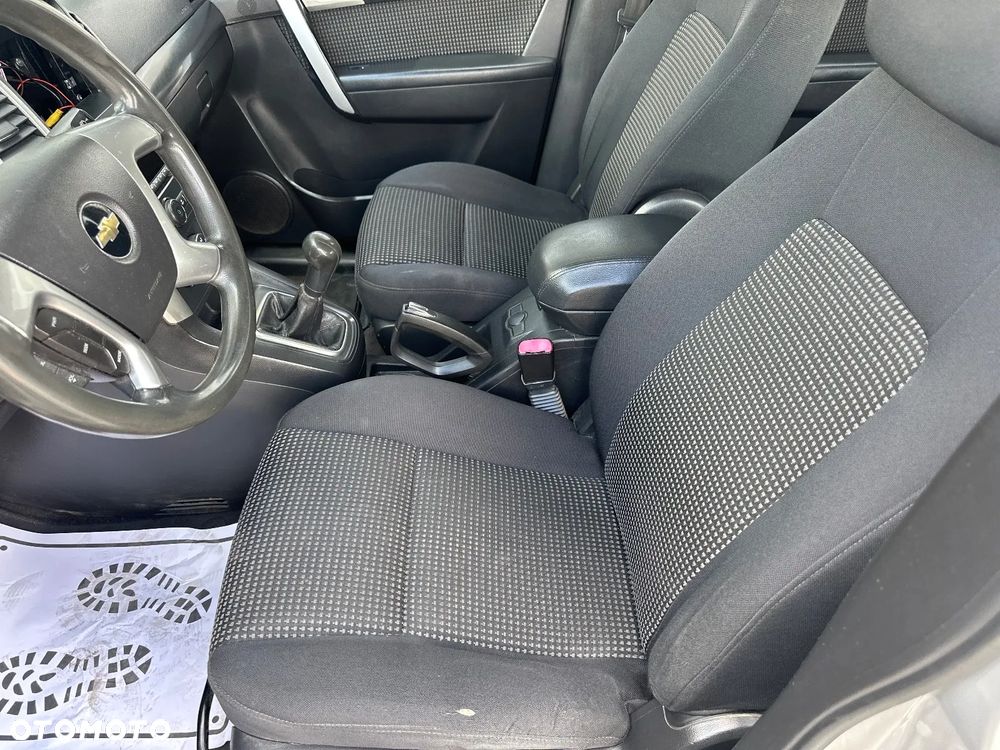 Chevrolet Captiva - 15
