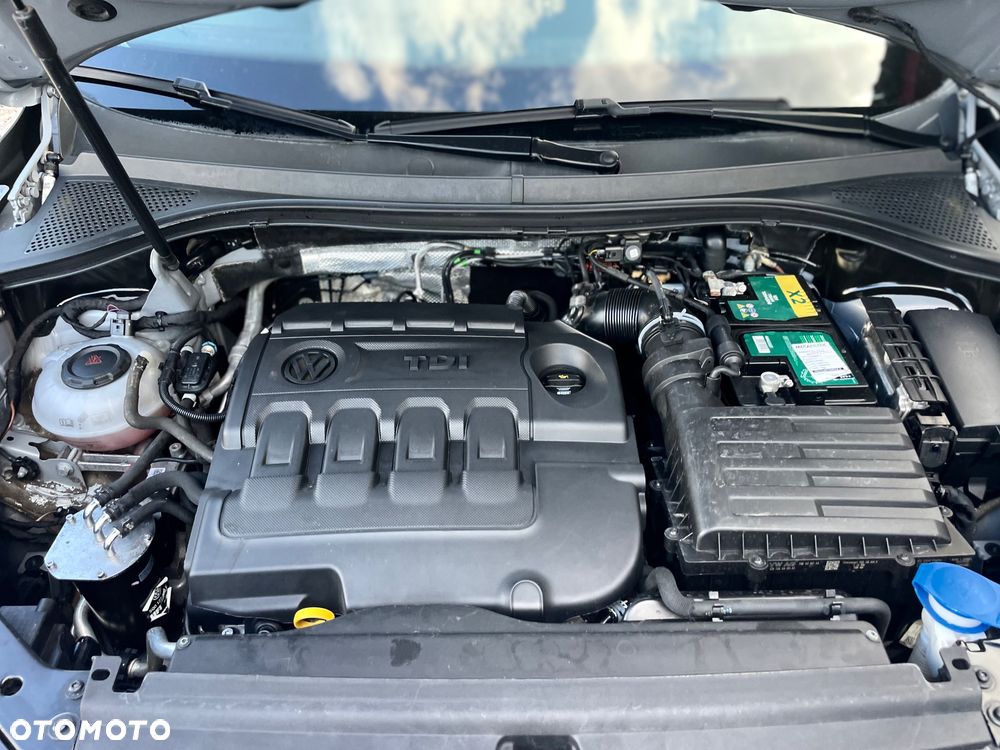 Volkswagen Tiguan 2.0 TDI SCR DSG R-Line - 40