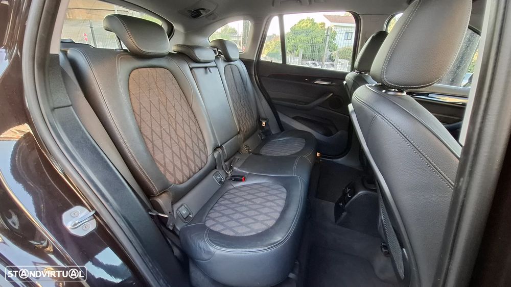 BMW X1 16 d sDrive Line Sport - 35