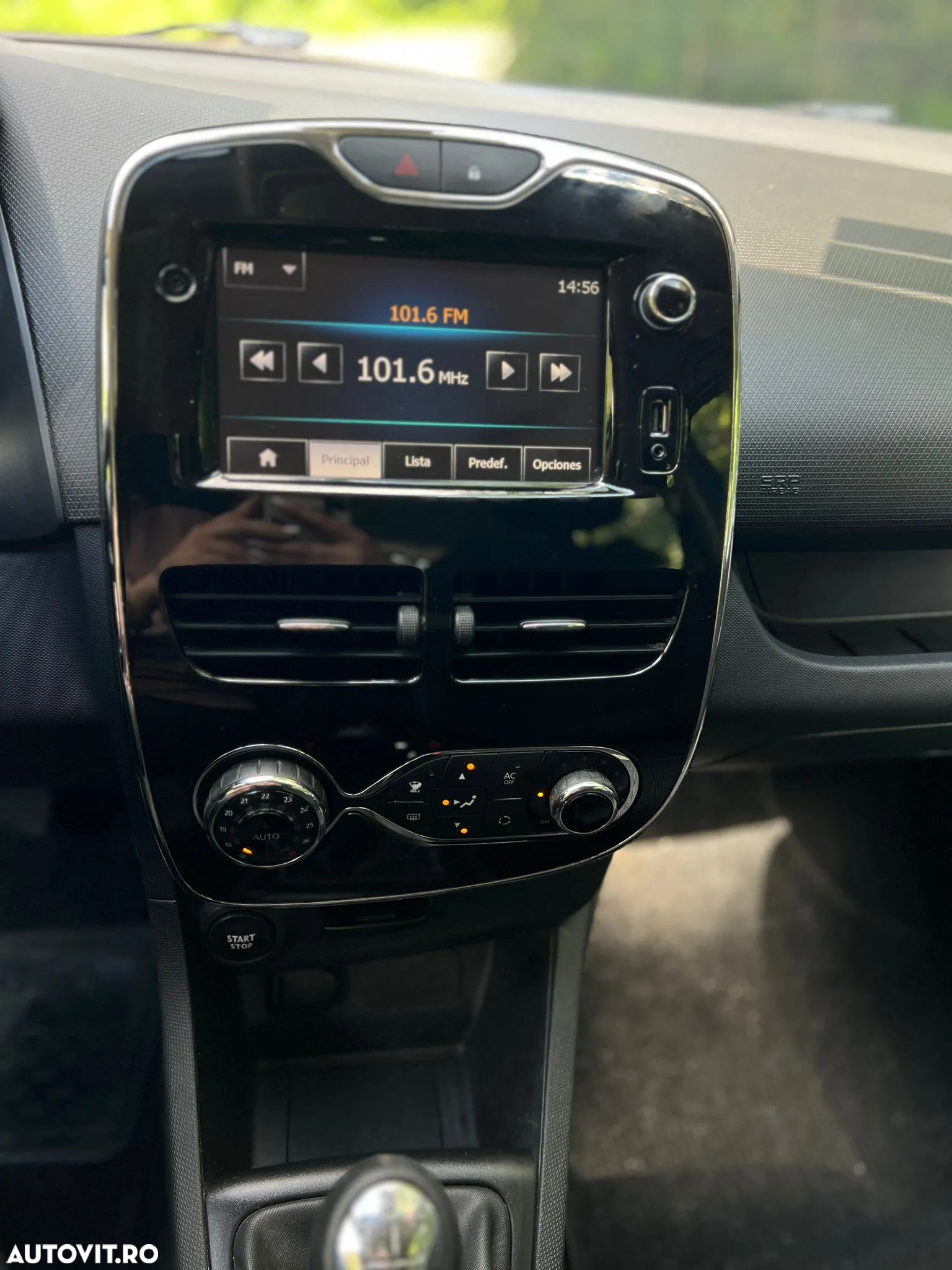 Renault Clio TCe 90 Luxe - 9