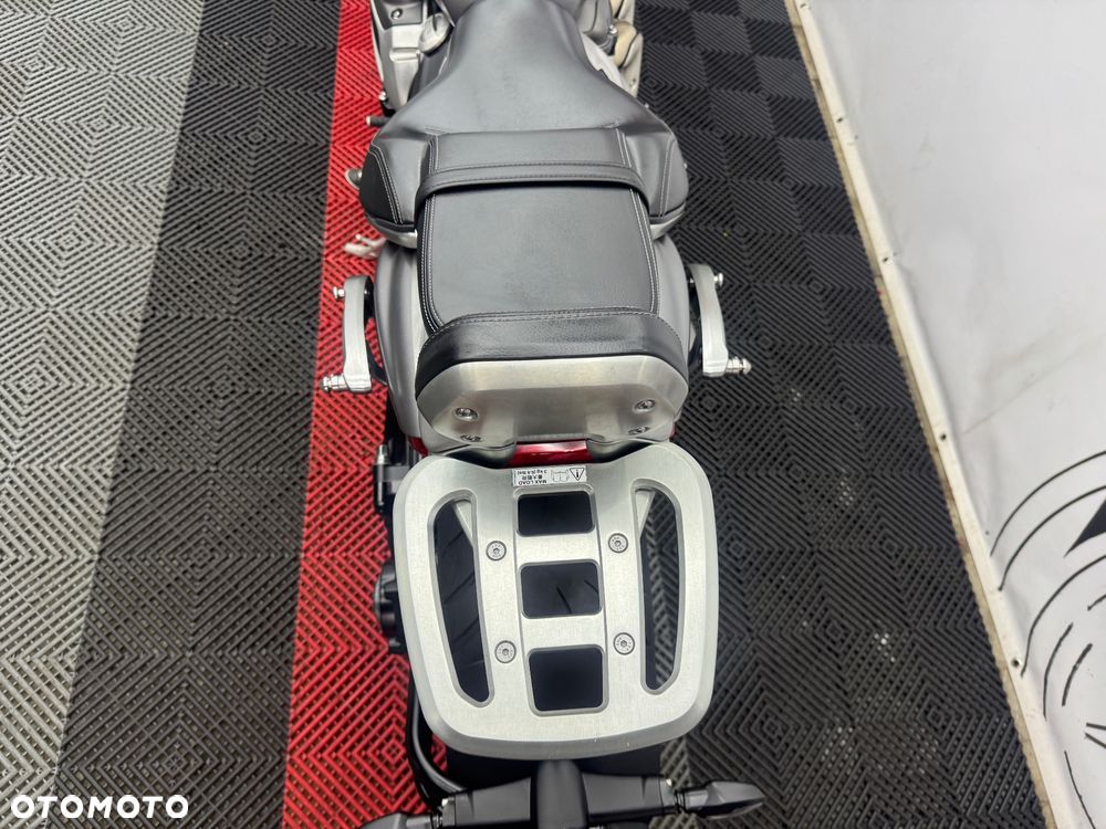 Triumph Rocket - 22