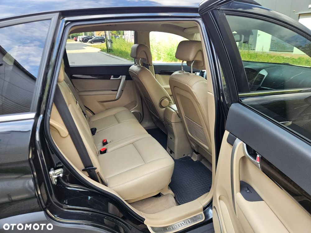 Chevrolet Captiva 2.0 d LT high - 23