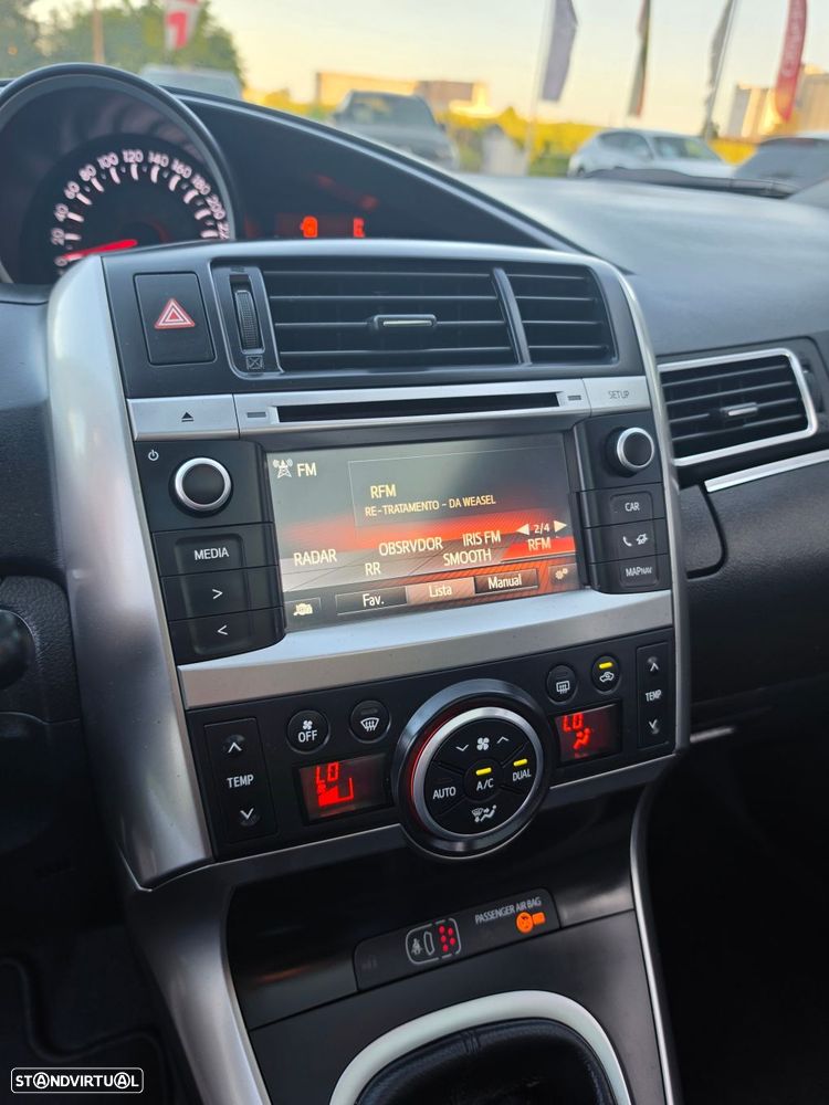 Toyota Verso 1.6 D-4D Comfort - 47
