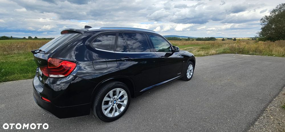 BMW X1 sDrive20i - 24