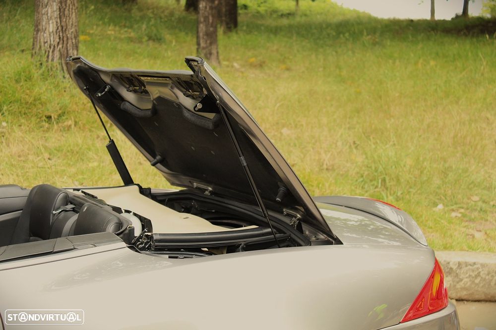 Jaguar XK - 30