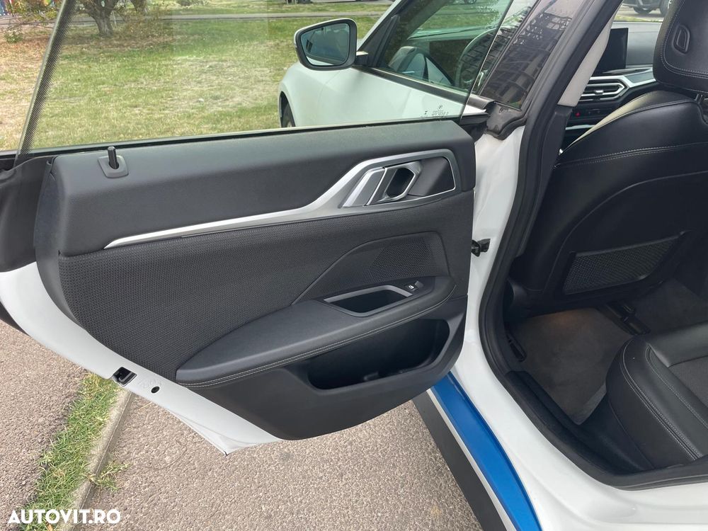 BMW i4 eDrive40 - 11