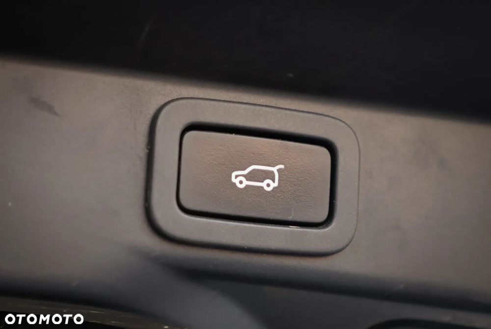 Land Rover Range Rover Sport - 38