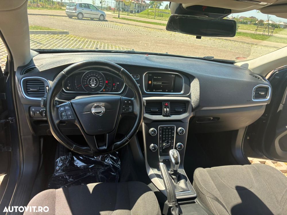 Volvo V40 - 4