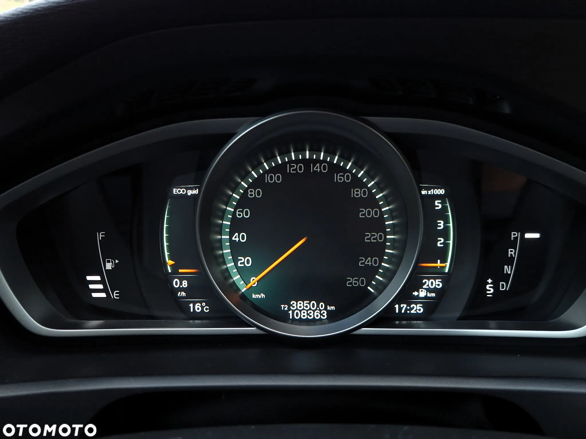 Volvo V40 D4 Drive-E Summum - 35