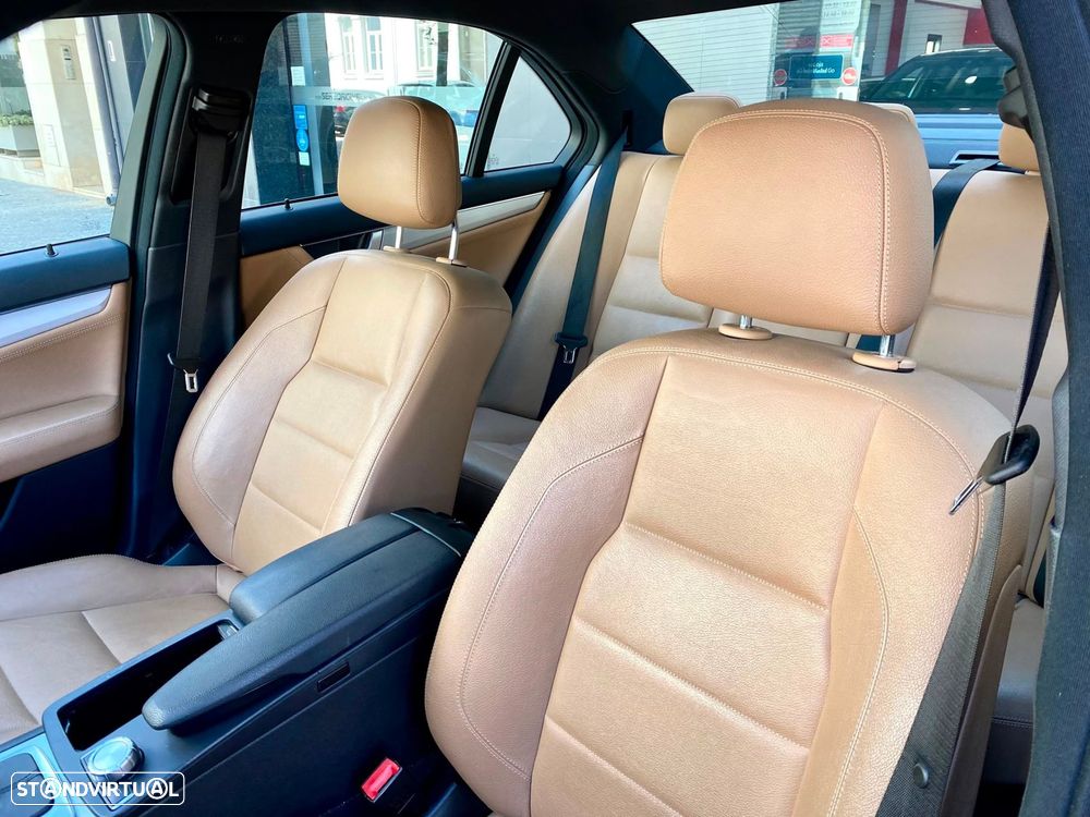 Mercedes-Benz C 250 CDi Avantgarde BlueEfficiency - 12