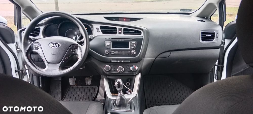 Kia Ceed 1.4 CRDi M - 9