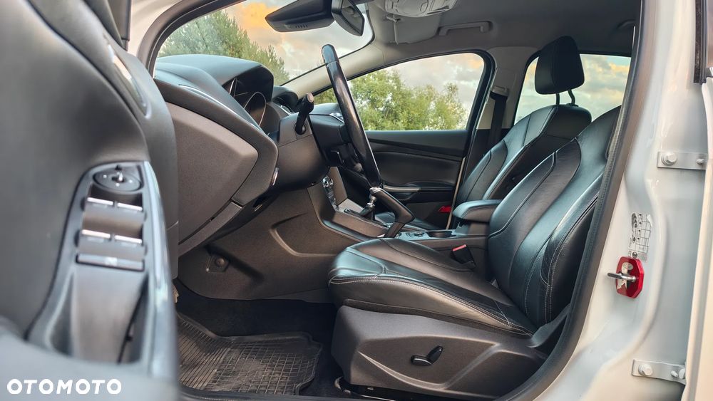 Ford Focus - 18