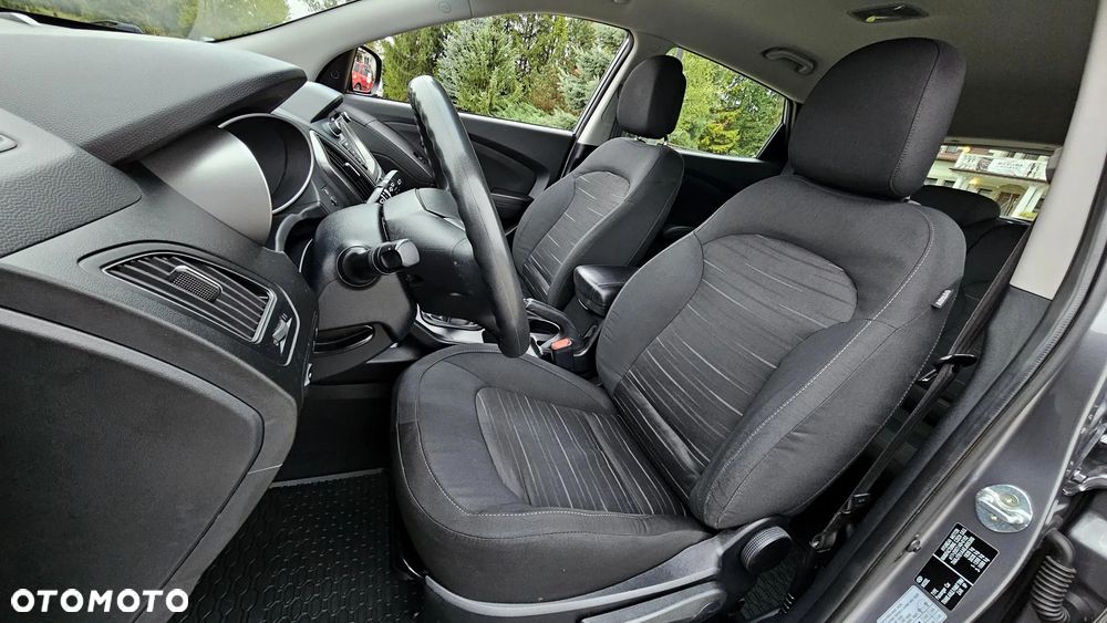 Hyundai ix35 1.6 2WD Trend - 25