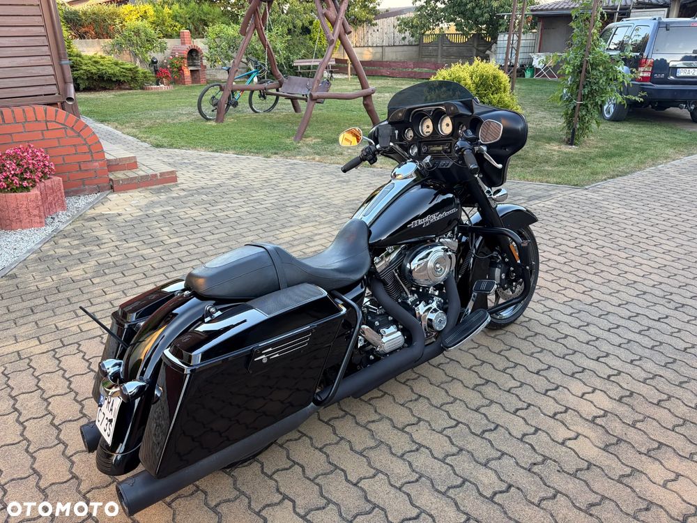 Harley-Davidson Touring Street Glide - 7