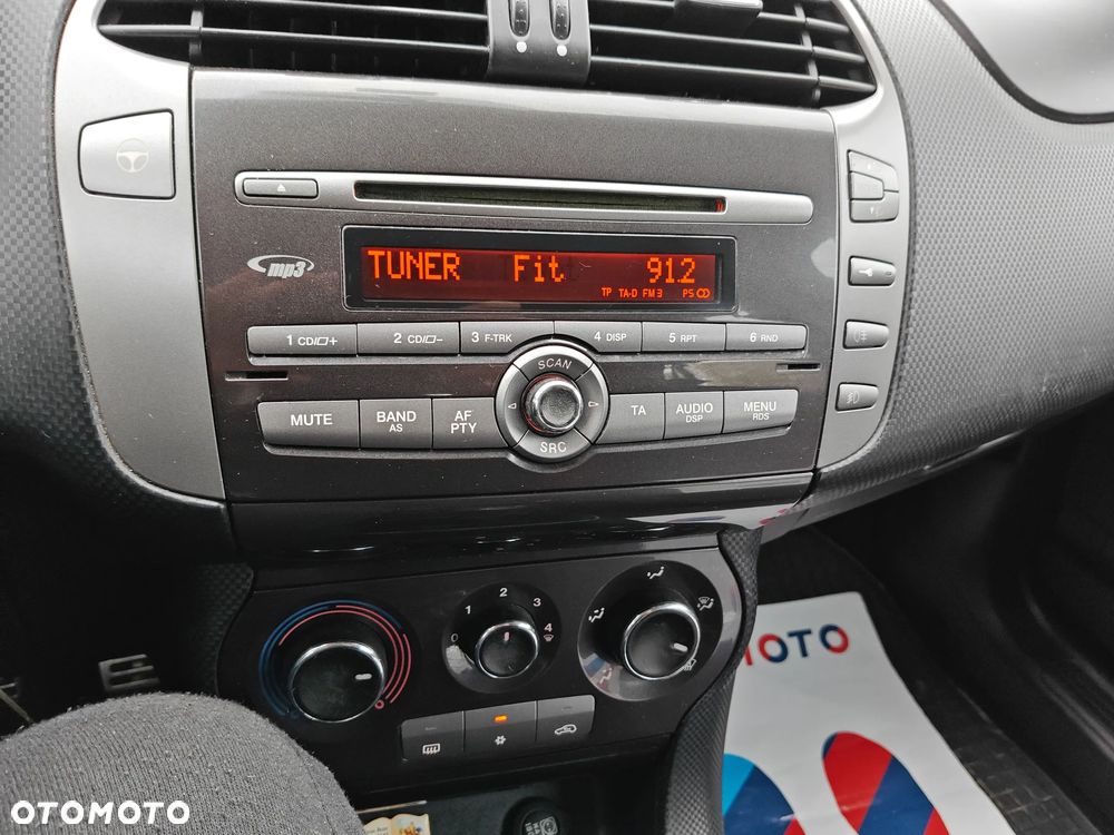 Fiat Bravo 1.6 Multijet 16V Dynamic Euro5 - 24