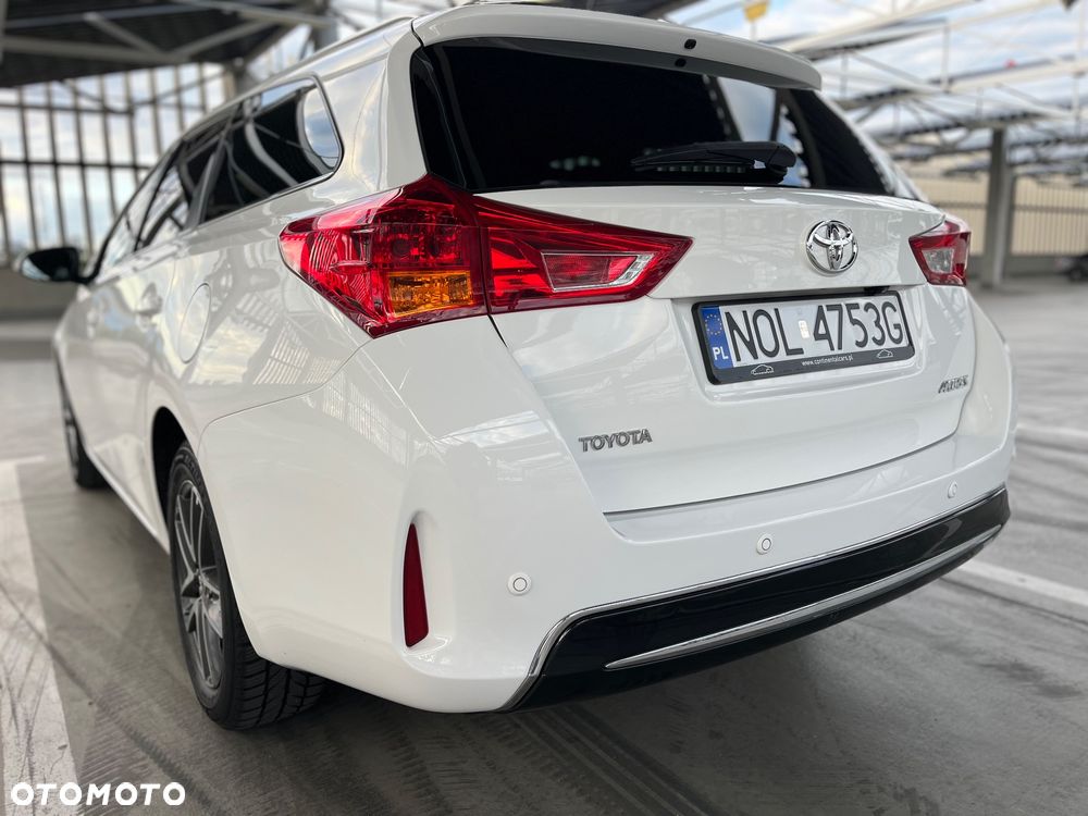 Toyota Auris - 7