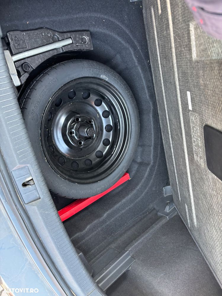 Volkswagen Golf 1.4 TSI BMT Comfortline - 8