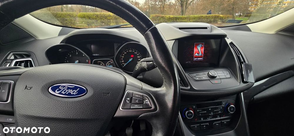 Ford Kuga 2.0 TDCi FWD Titanium - 13