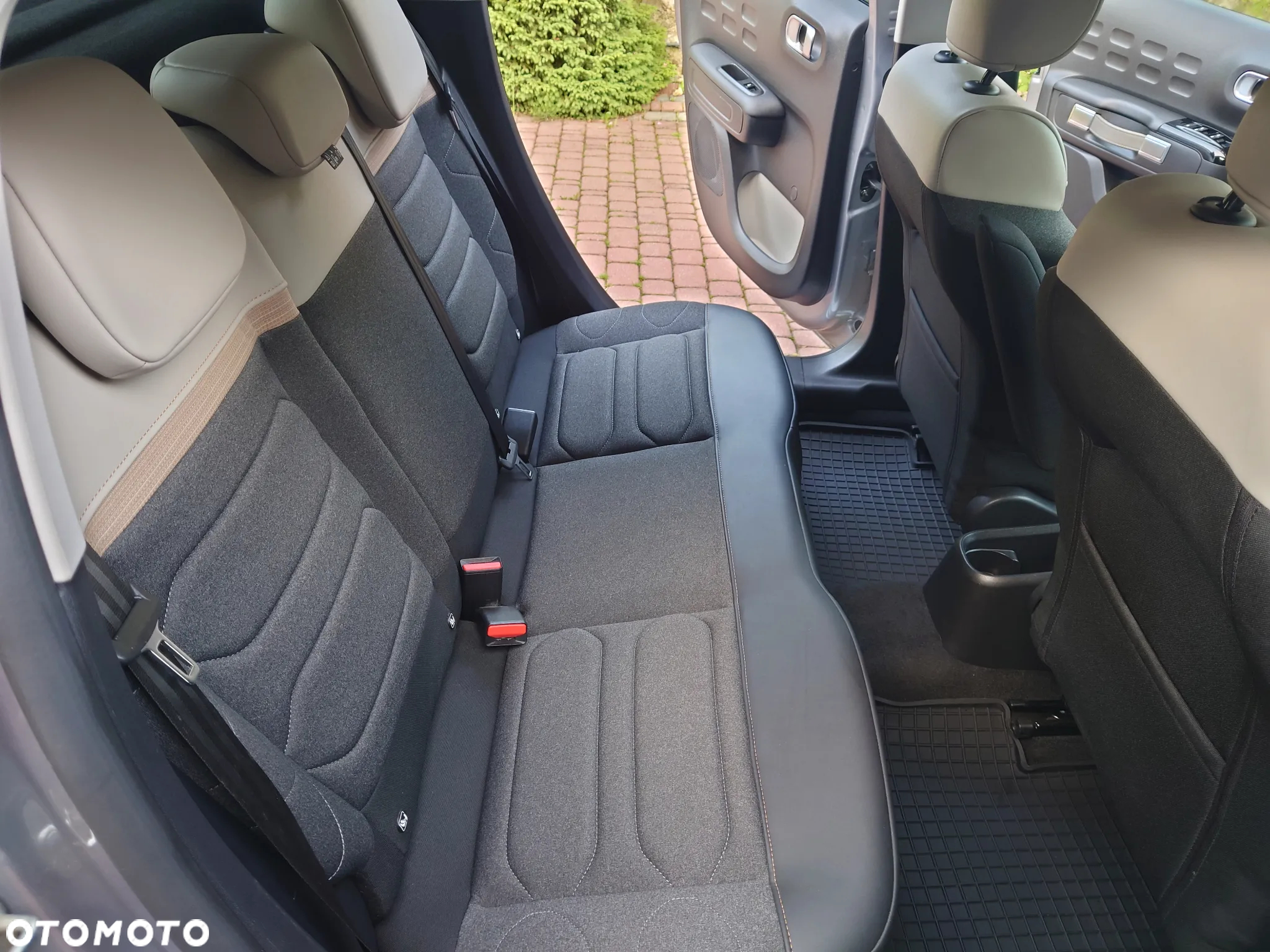 Citroën C3 1.2 PureTech Shine - 18