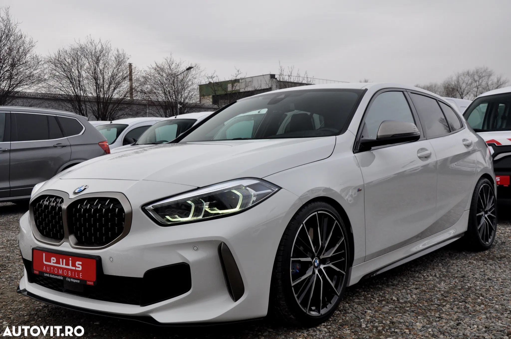 BMW M1 M135i xDrive AT - 1