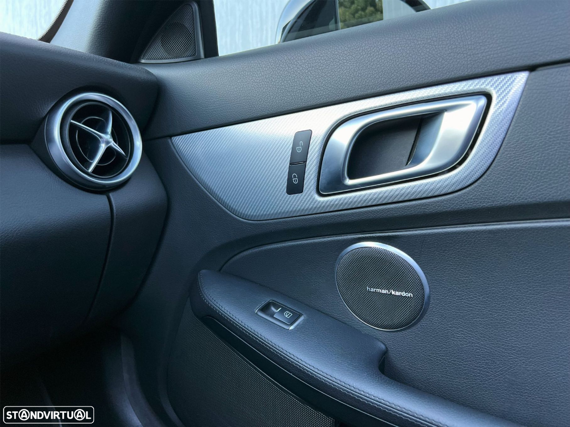 Mercedes-Benz SLC 180 - 28